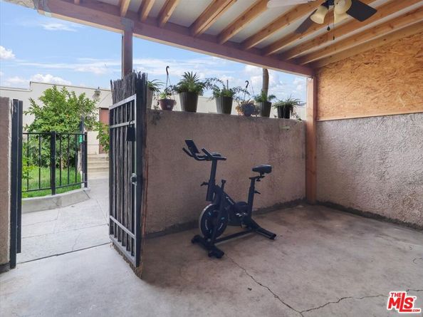 11414 S Budlong Avenue 8, Los Angeles CA 90044