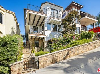 229 24th Street
