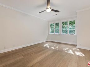 500 Leslie Lane, Beverly Hills CA 90210