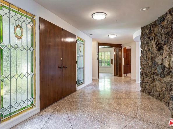 500 Leslie Lane, Beverly Hills CA 90210
