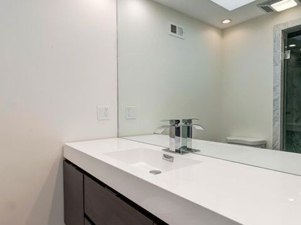 500 Leslie Lane, Beverly Hills CA 90210