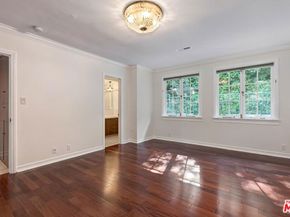 500 Leslie Lane, Beverly Hills CA 90210