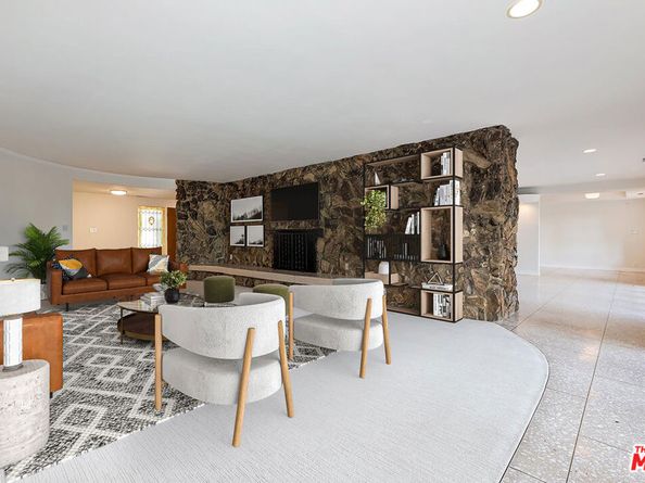 500 Leslie Lane, Beverly Hills CA 90210