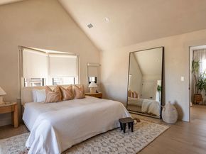 1715 S Kingsley Drive, Los Angeles CA 90006