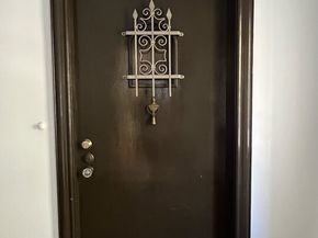 143 N Sycamore Avenue, Los Angeles CA 90036