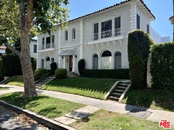 143 N Sycamore Avenue