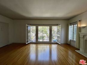143 N Sycamore Avenue, Los Angeles CA 90036