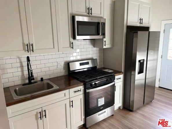 9712 S San Pedro Street, Los Angeles CA 90003