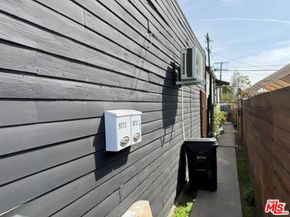 9712 S San Pedro Street, Los Angeles CA 90003
