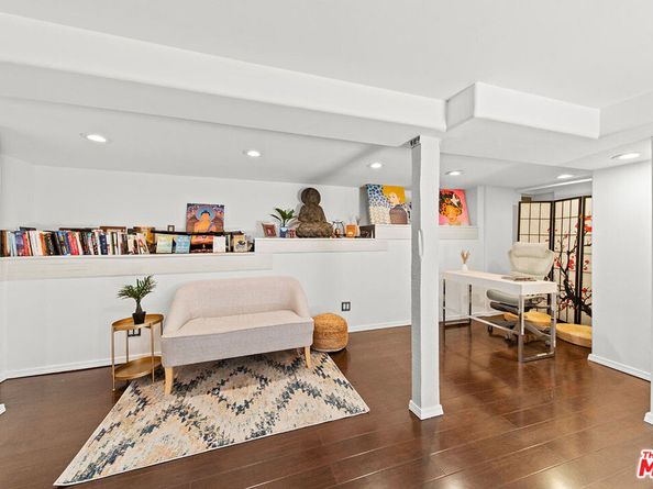 6626 Cahuenga Terrace, Los Angeles CA 90068