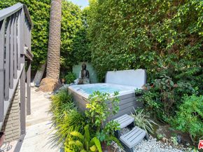 6626 Cahuenga Terrace, Los Angeles CA 90068