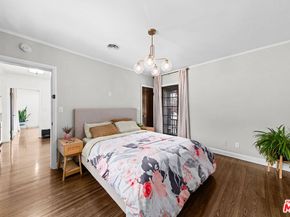6626 Cahuenga Terrace, Los Angeles CA 90068