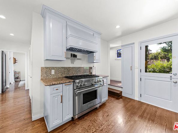 6626 Cahuenga Terrace, Los Angeles CA 90068