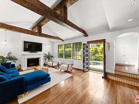 6626 Cahuenga Terrace, Los Angeles CA 90068