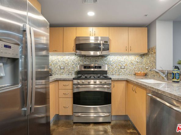 125 N Raymond Avenue 412, Pasadena CA 91103