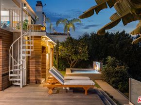 7924 Hillside Avenue, Los Angeles CA 90046