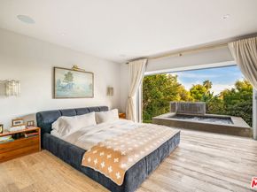 7924 Hillside Avenue, Los Angeles CA 90046