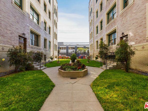 2121 James M Wood Boulevard 124, Los Angeles CA 90006