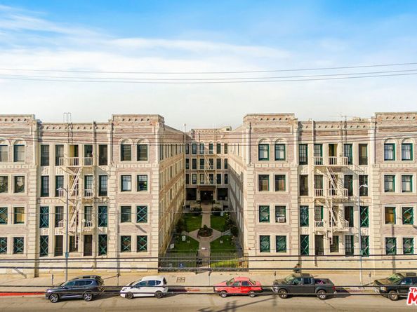 2121 James M Wood Boulevard 124, Los Angeles CA 90006