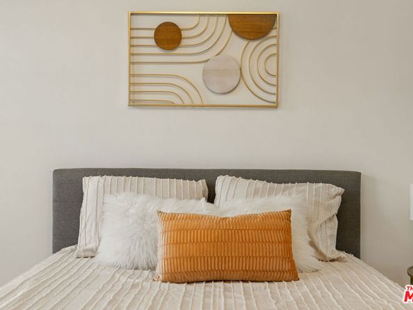 2121 James M Wood Boulevard 124, Los Angeles CA 90006