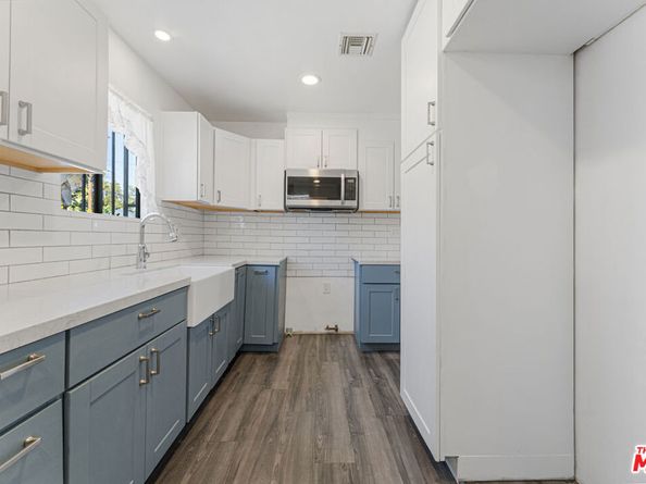 8056 Wakefield Avenue, Panorama City CA 91402
