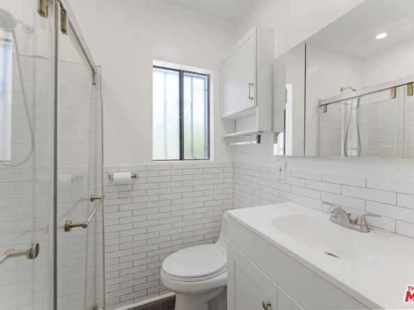 8056 Wakefield Avenue, Panorama City CA 91402