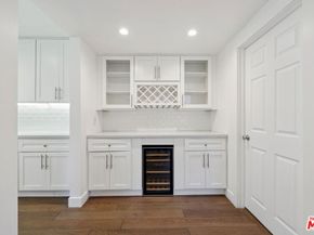 5114 Cedros Avenue, Sherman Oaks CA 91403