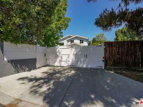 5114 Cedros Avenue, Sherman Oaks CA 91403