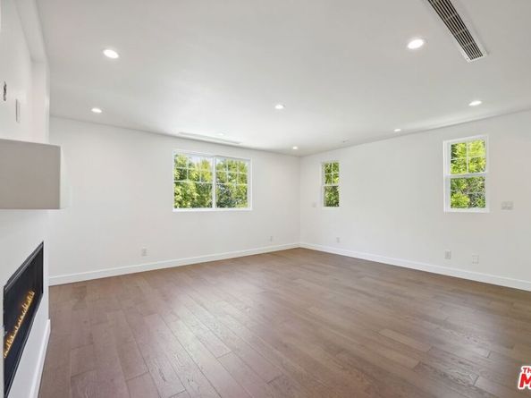 5114 Cedros Avenue, Sherman Oaks CA 91403