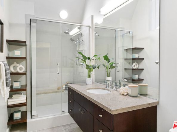 1228 21st Street A, Santa Monica CA 90404