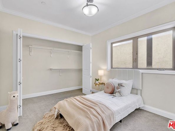927 S Wooster Street 2, Los Angeles CA 90035