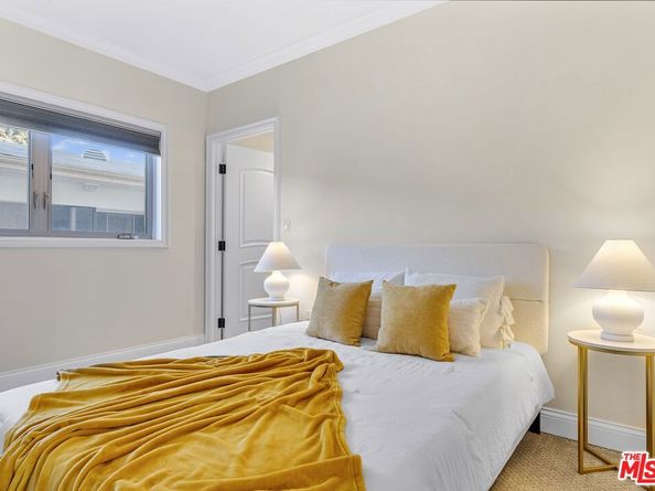 927 S Wooster Street 2, Los Angeles CA 90035
