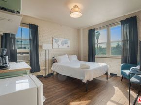 2731 Beverly Boulevard, Los Angeles CA 90057