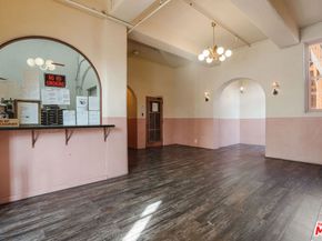 2731 Beverly Boulevard, Los Angeles CA 90057