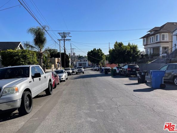 524 N Cummings Street, Los Angeles CA 90033