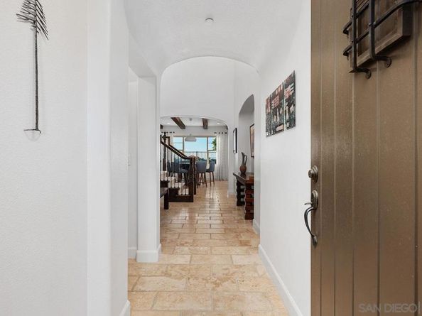 6685 Sweetclover Lane, Carlsbad CA 92011
