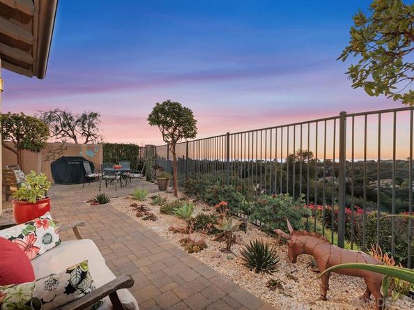 6685 Sweetclover Lane, Carlsbad CA 92011