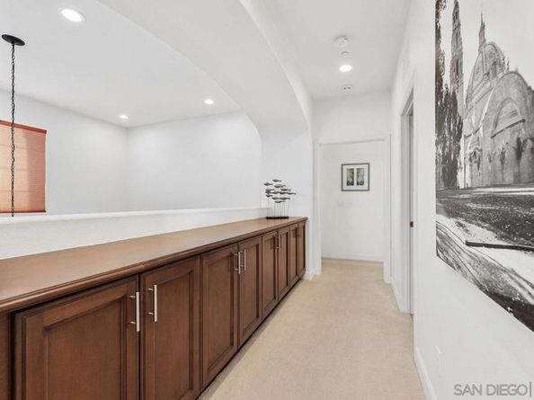 6685 Sweetclover Lane, Carlsbad CA 92011