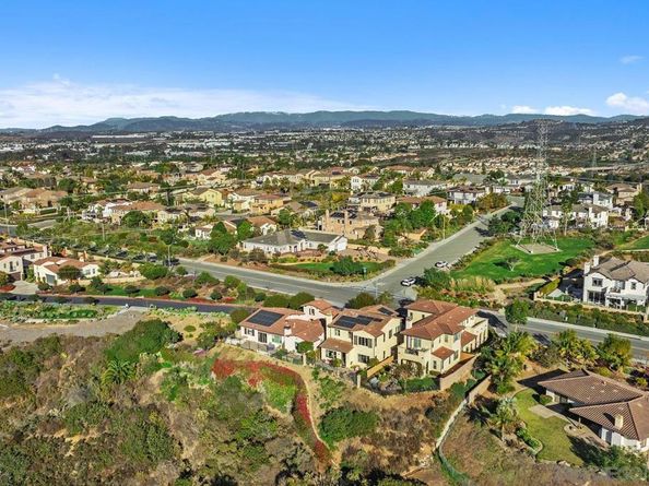 6685 Sweetclover Lane, Carlsbad CA 92011
