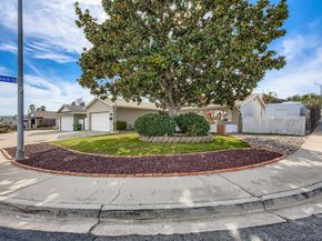 9760 Pebble Beach Dr, Santee CA 92071