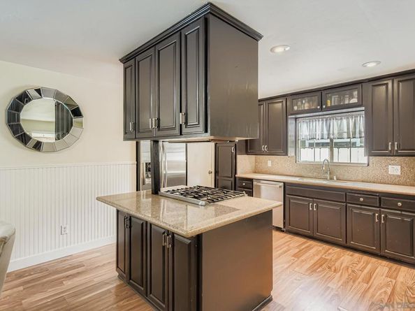 9760 Pebble Beach Dr, Santee CA 92071