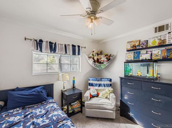 9760 Pebble Beach Dr, Santee CA 92071