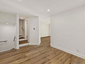 4353 Nobel Dr 64, San Diego CA 92122