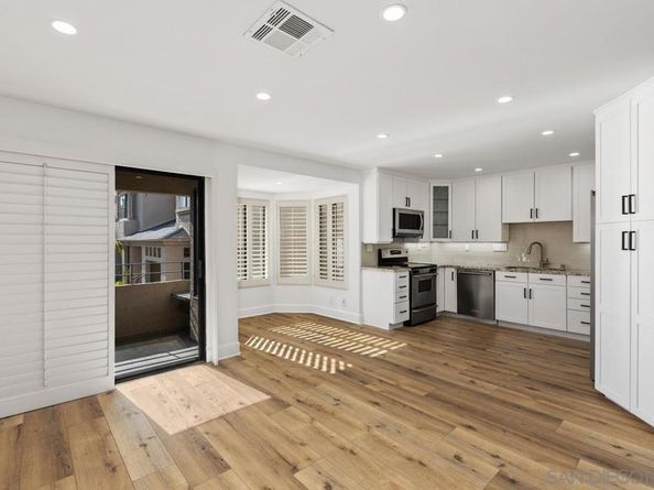 4353 Nobel Dr 64, San Diego CA 92122