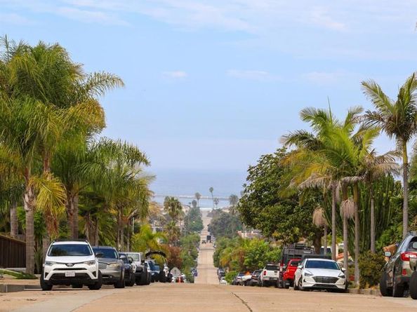 4408 Brighton Ave, San Diego CA 92107