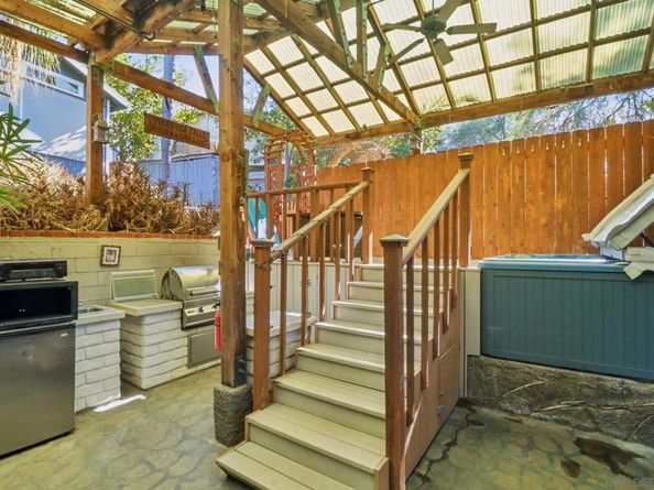 8800 Gardena Rd, Lakeside CA 92040