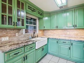 8800 Gardena Rd, Lakeside CA 92040