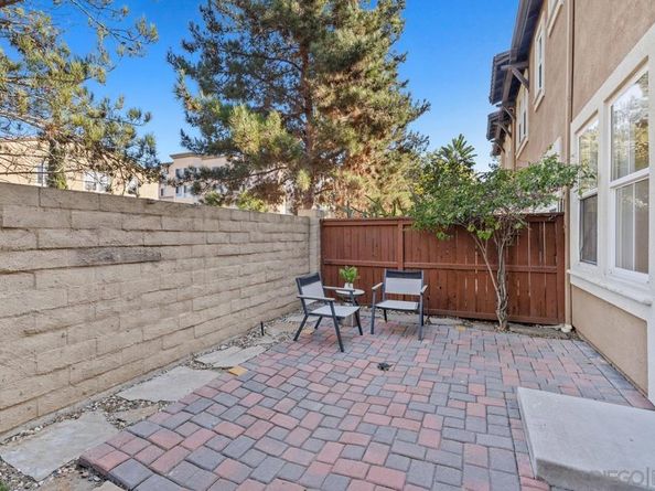 13285 Calle Del Campo 5, San Diego CA 92129