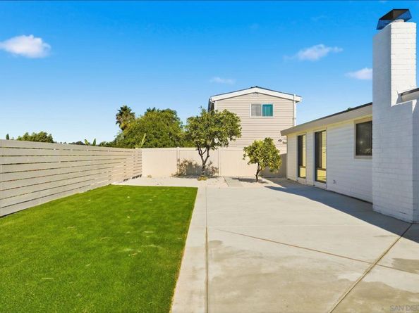 2866 Larkin Place, San Diego CA 92123