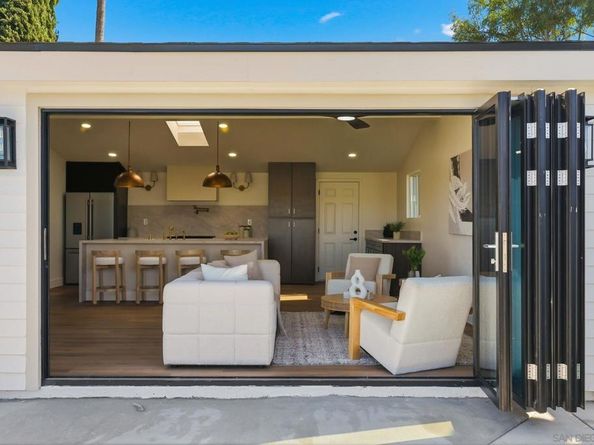 2866 Larkin Place, San Diego CA 92123